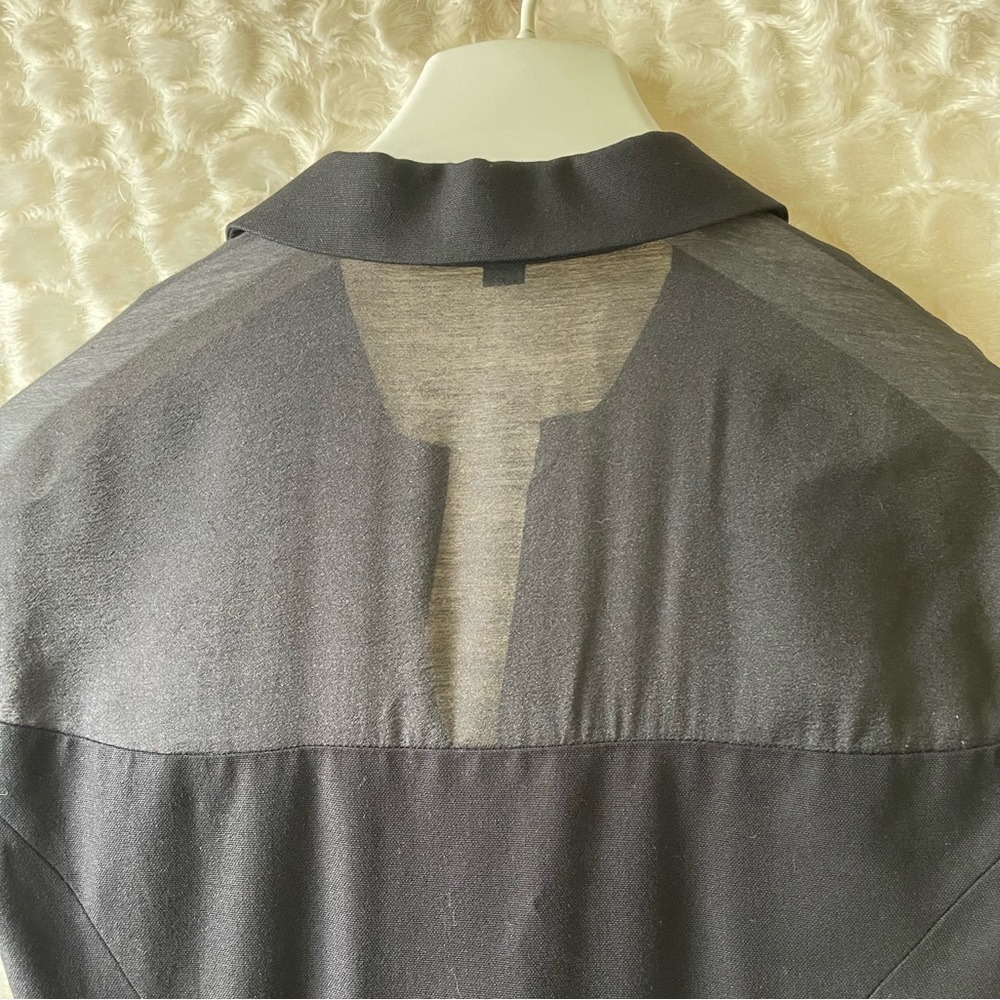 ANN TAYLOR a button down top. Point collar black dress. Size (8). - Picture 15 of 15